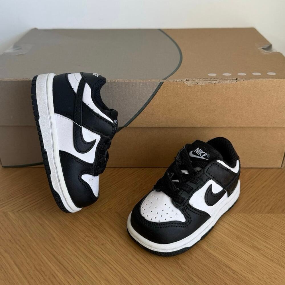 Nike Dunk Low ‘Panda’ Toddler Sneakers- SZ 4 C
